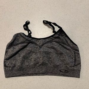 Medium support sports bra